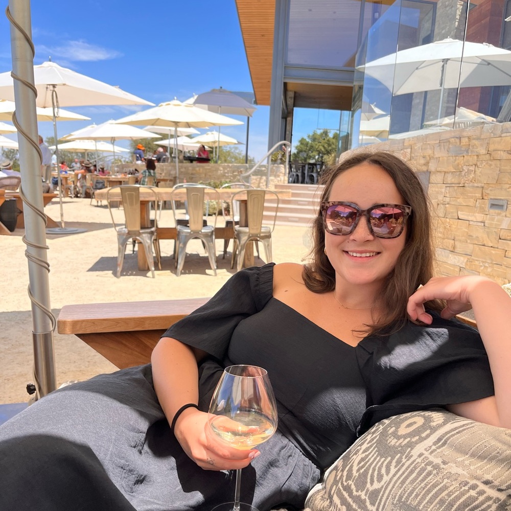 Meet your Posher, Katelyn